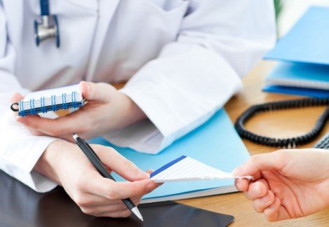 боли сбоку языка