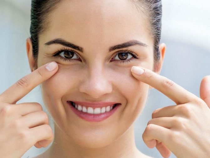 Уход за кожей вокруг глаз